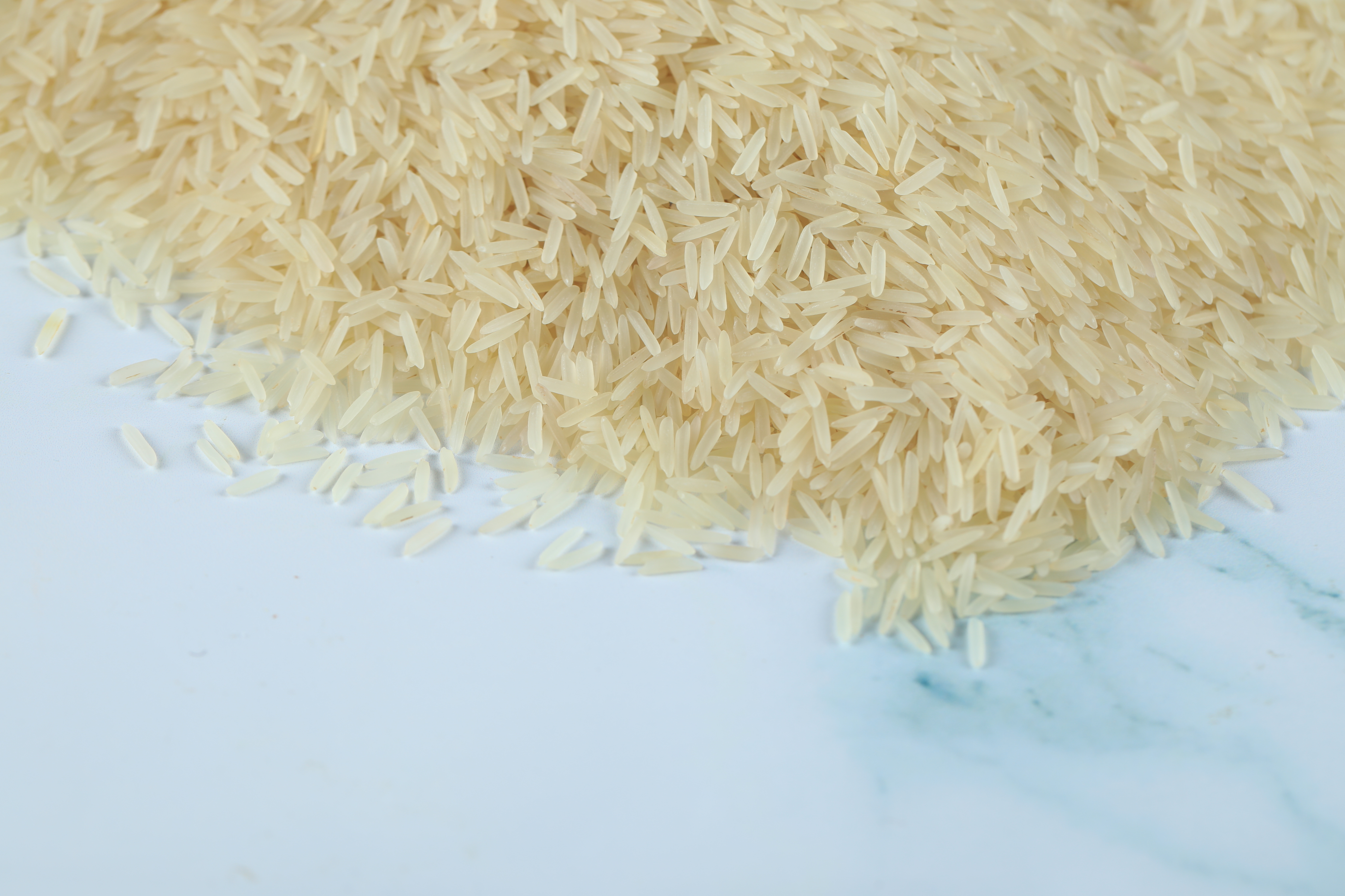 Premium extra-long 1121 Steam Basmati Rice grains